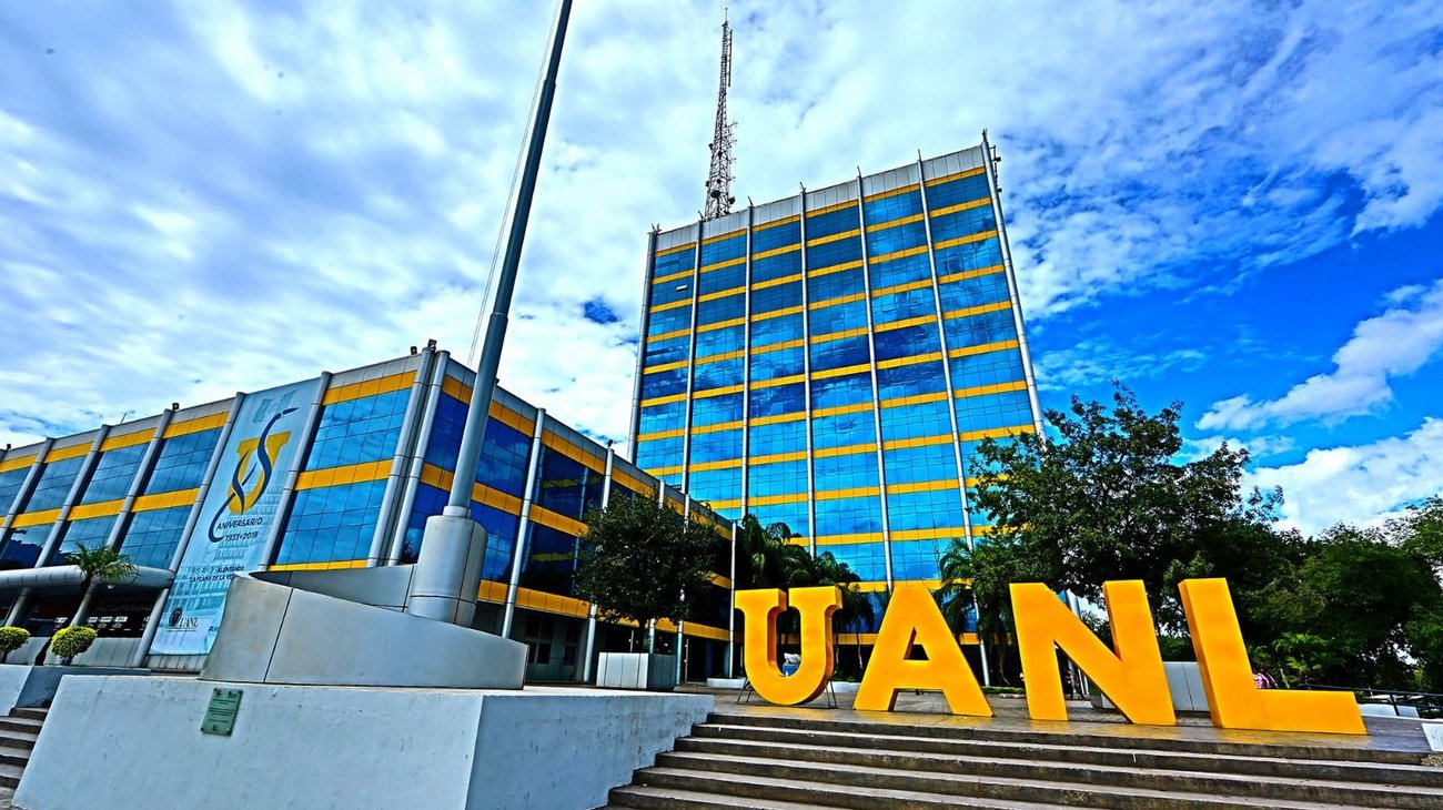 UANL_y_CMIC_firman_convenio_para_practicas_profesionales_38d7648a0a