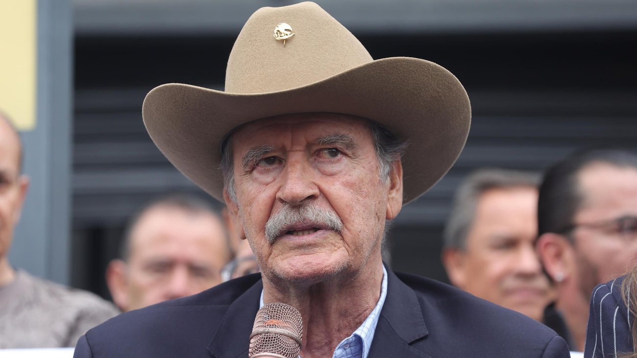 Vicente Fox afirma que 'mete las manos al fuego' por Ruffo