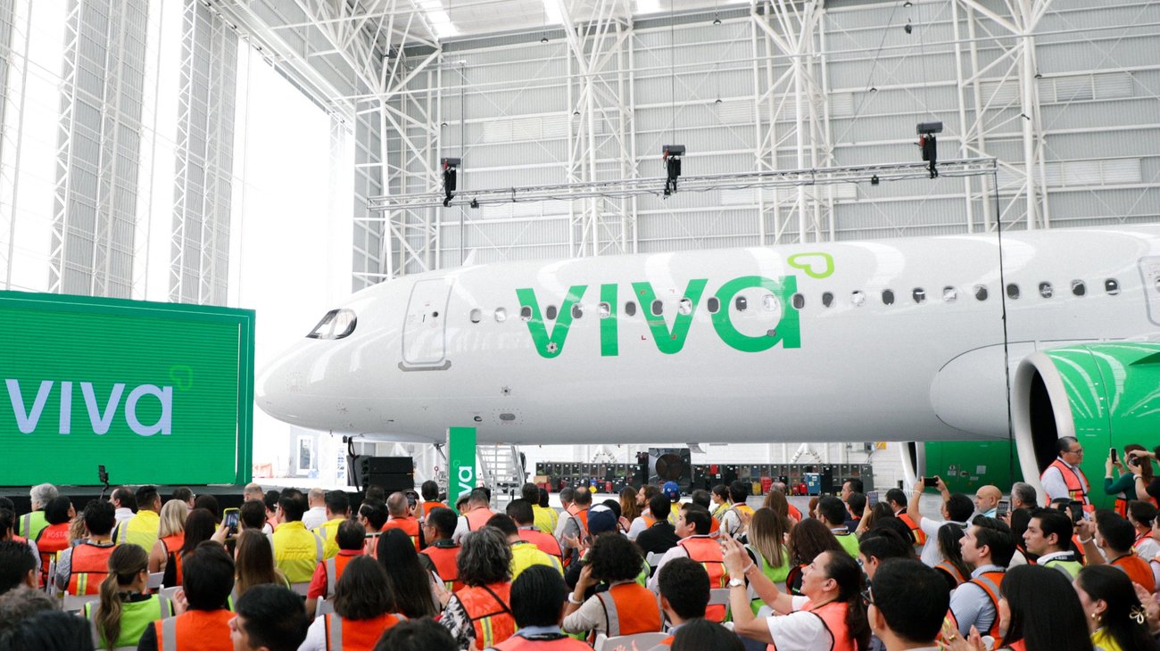 Revisan vuelo tras falsa amenaza de bomba en AICM