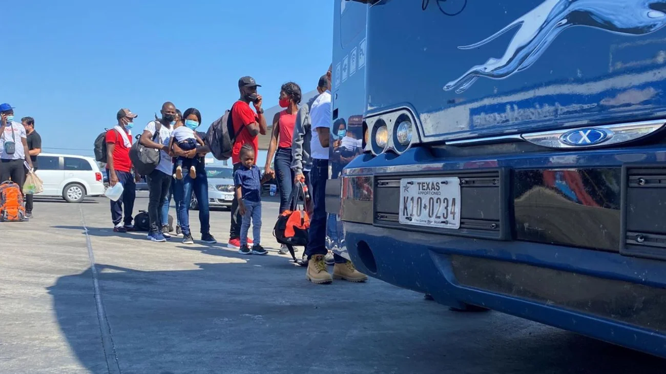 Vuelven a Venezuela 90 migrantes deportados por EUA