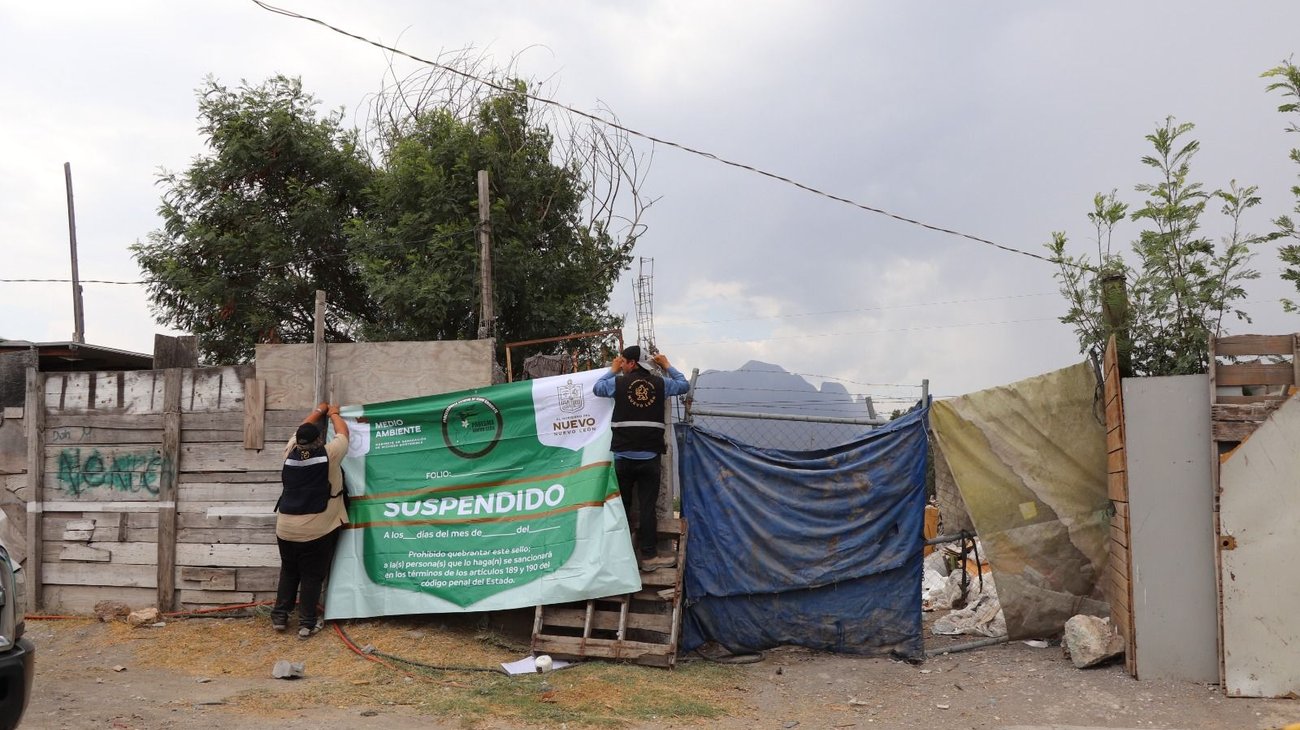 Remueven 84 toneladas de Río Pesquería; clausuran 7 predios