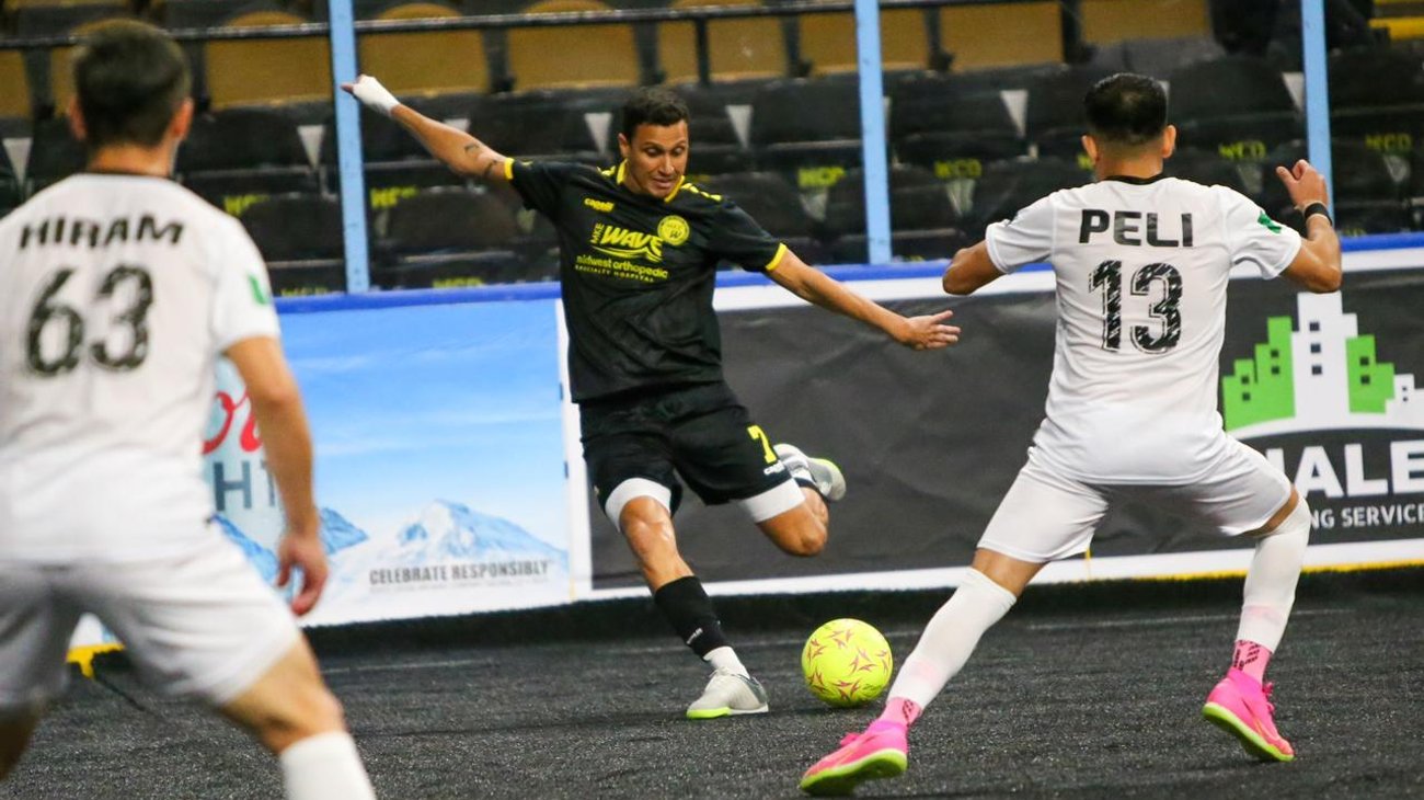 Triunfo de oro para el Flash en tiempos extras