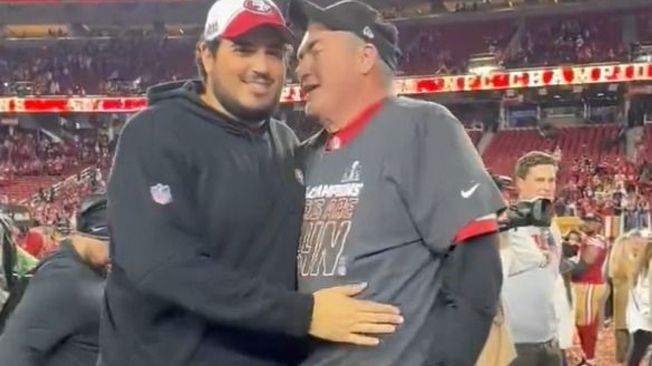Vive Alfredo Gutiérrez emotivo momento en festejos de 49ers