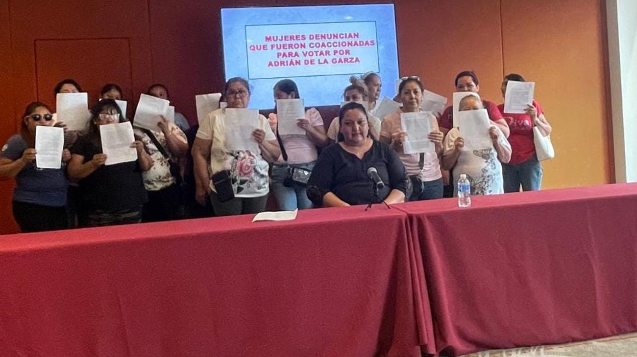 Denuncian a Adrián por coacción de votos a su favor