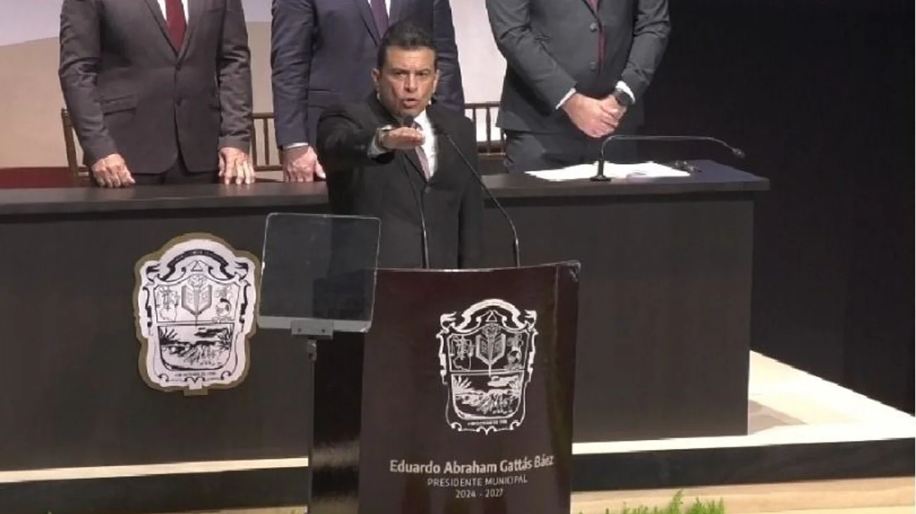 Toma protesta Eduardo Gattás como Alcalde de Victoria