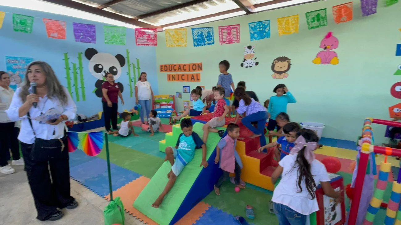 La niñez migrante recupera su infancia en albergues