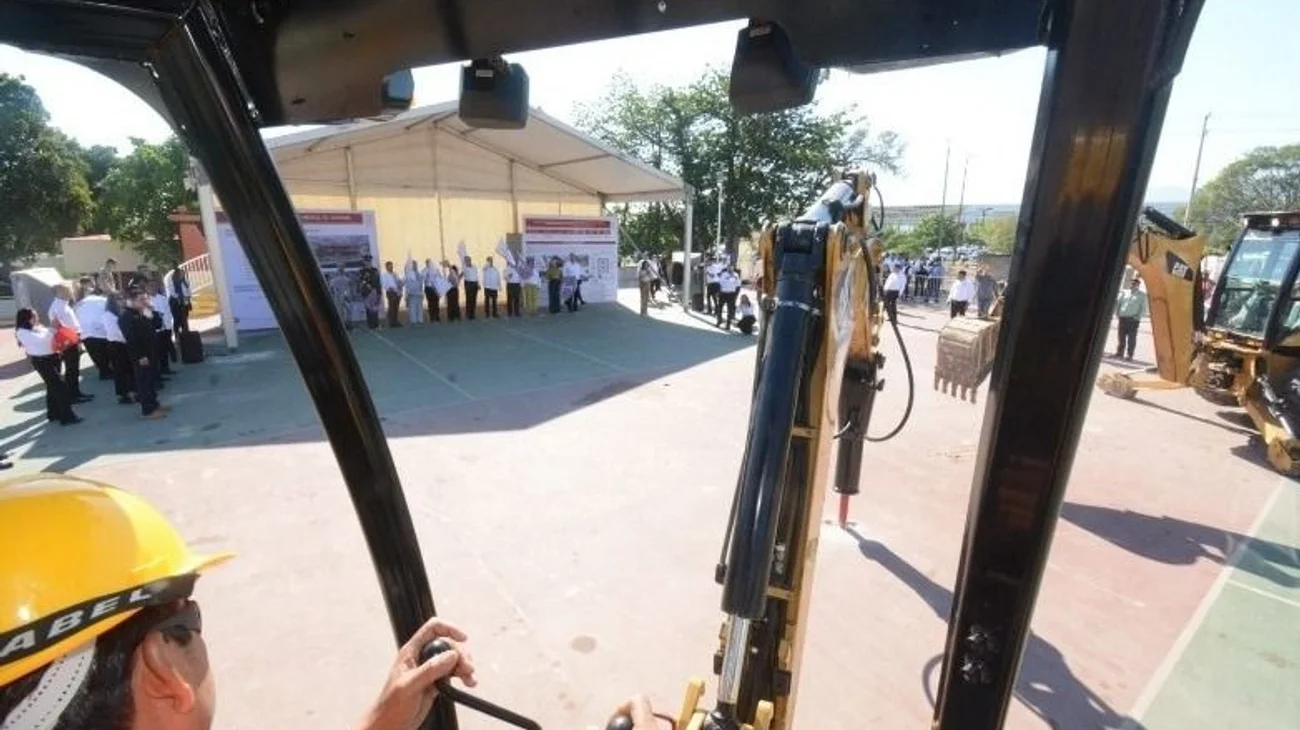 Ponen en marcha acciones de obra pública en el Tec Victoria