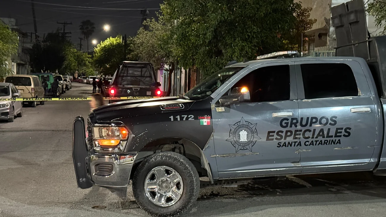 Hombre es asesinado a balazos en Santa Catarina