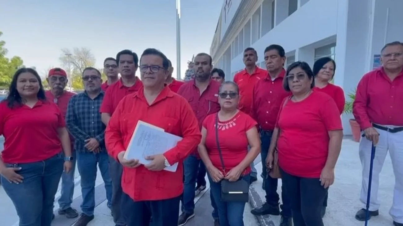 Burócratas solicitan toma de nota de sindicato independiente
