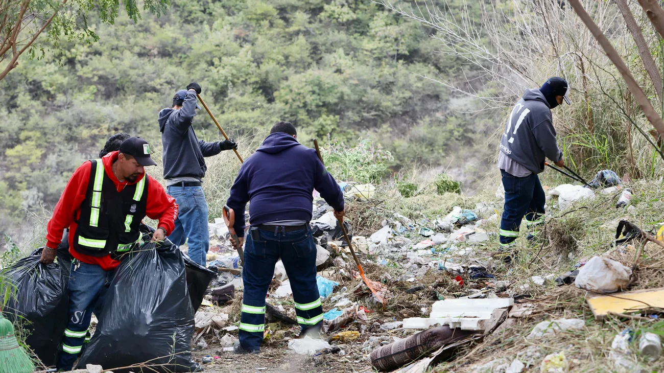 Retira San Pedro tiradero clandestino en Canteras