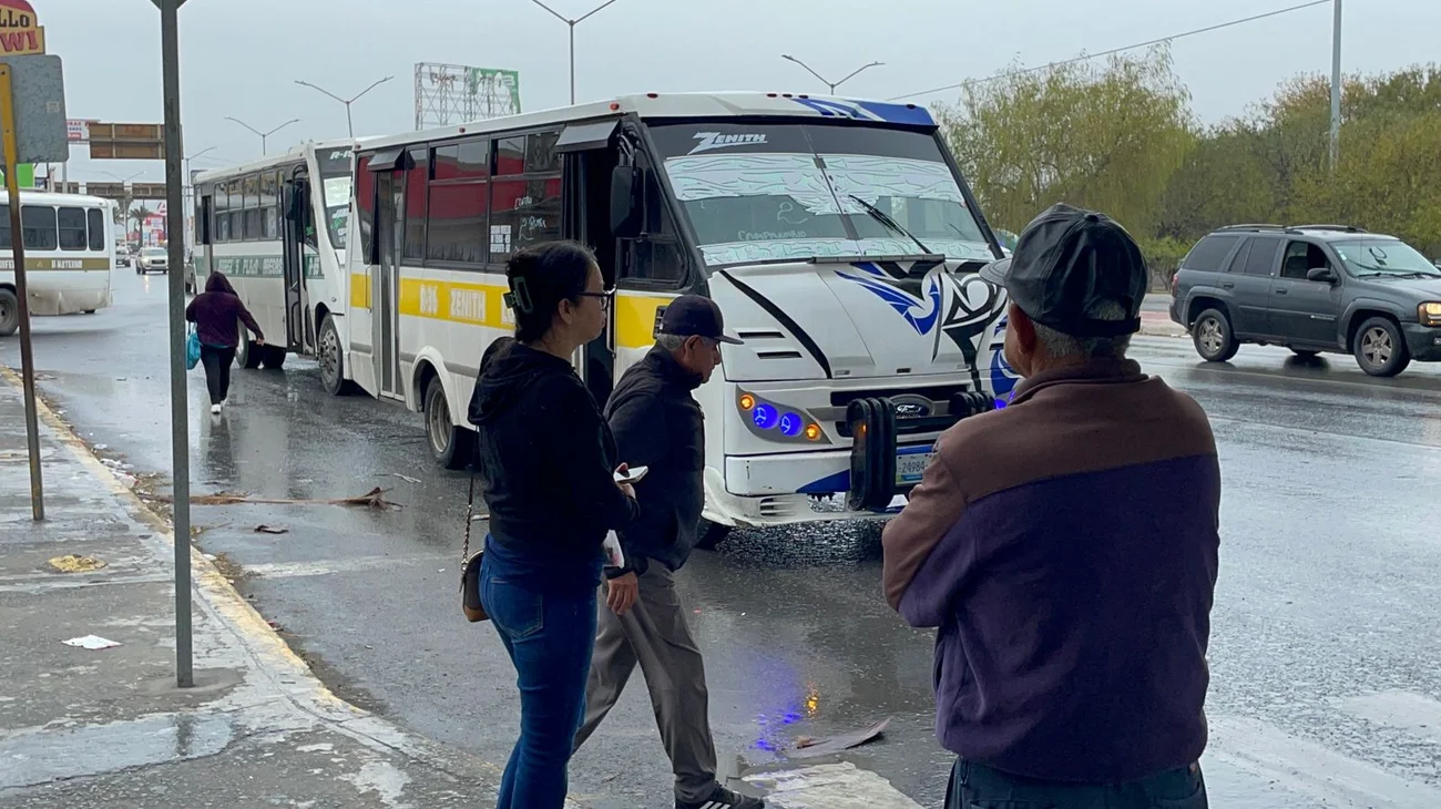 Aumento en tarifa del transporte golpea a los usuarios en Reynosa