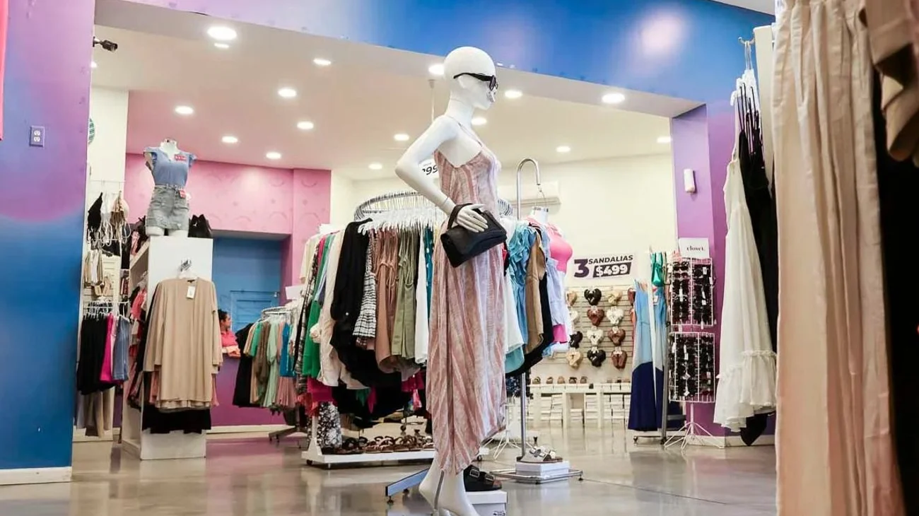 Whats_App_Image_2025_02_05_at_11_56_11_PM_26d2c3040d