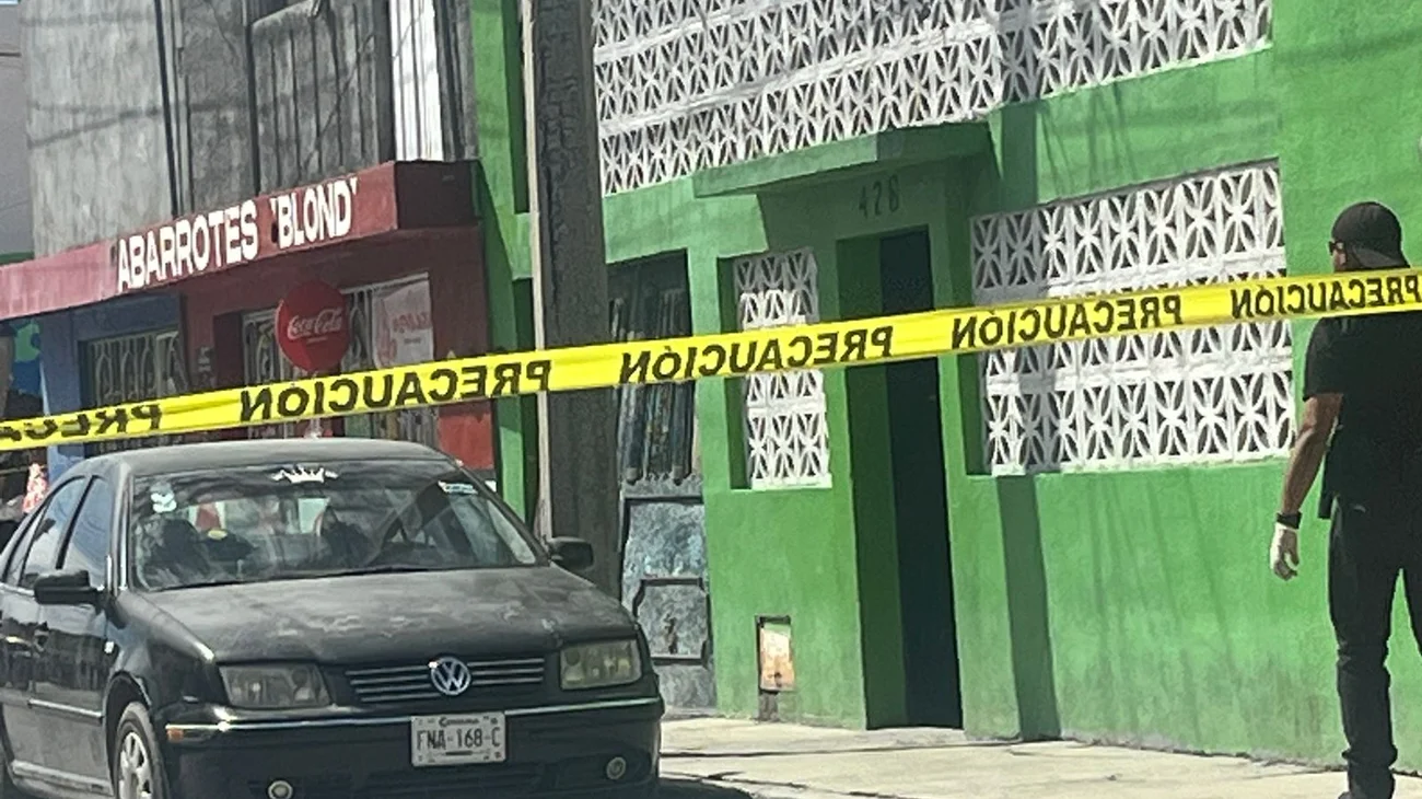 Hombre fallece presuntamente prensado por su vehículo