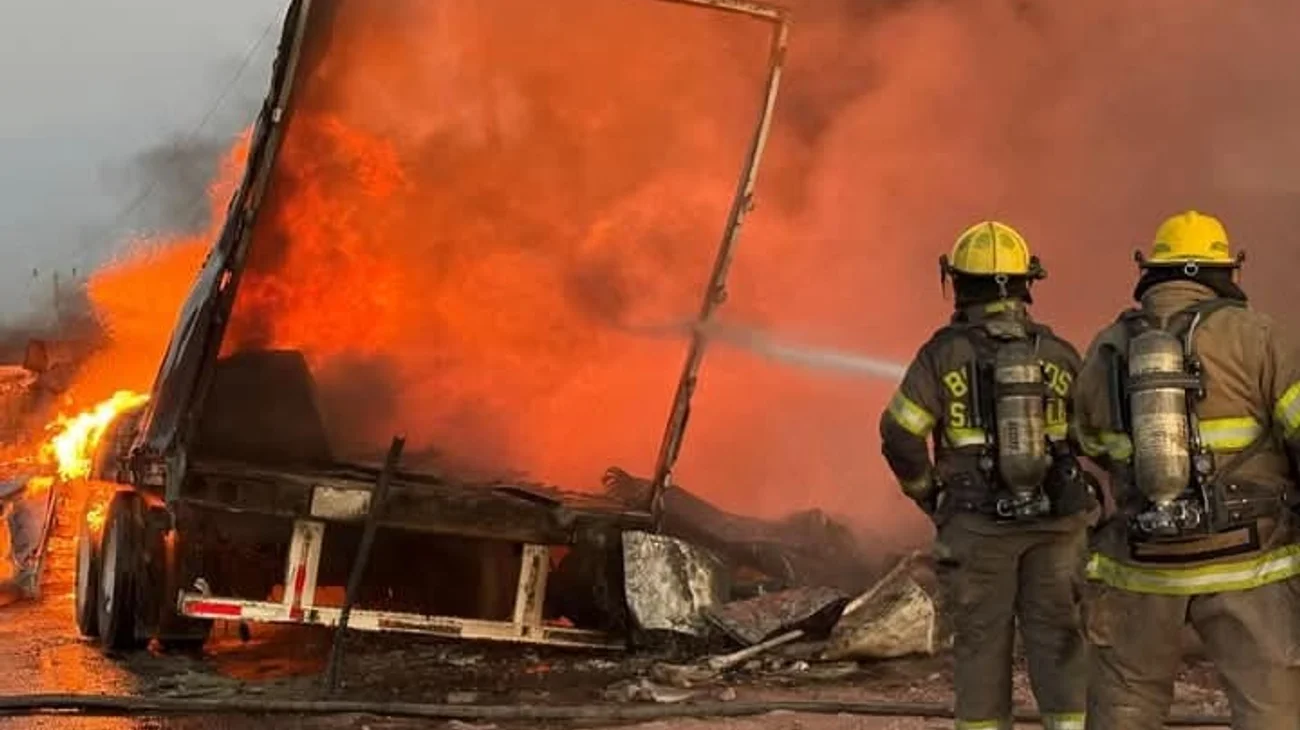 Whats_App_Image_2025_03_06_at_9_40_49_PM_eb799811cc