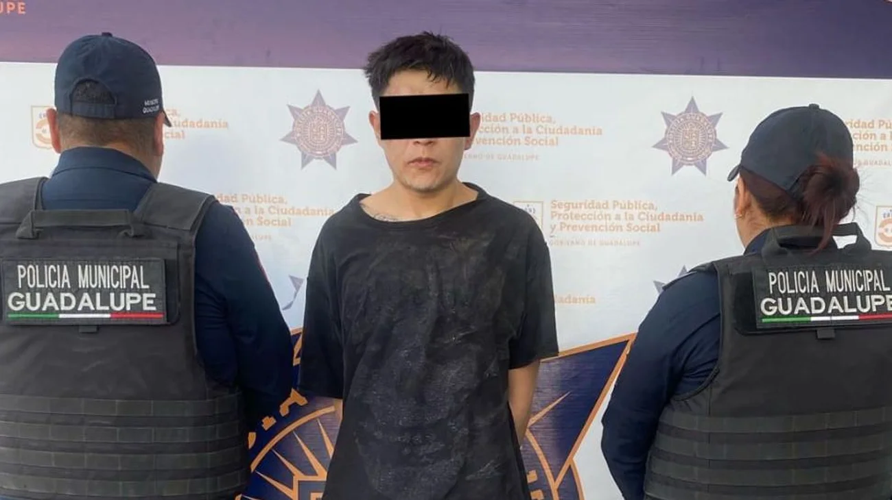 Detienen a hombre por asalto a gasolinera; tenía amplio historial