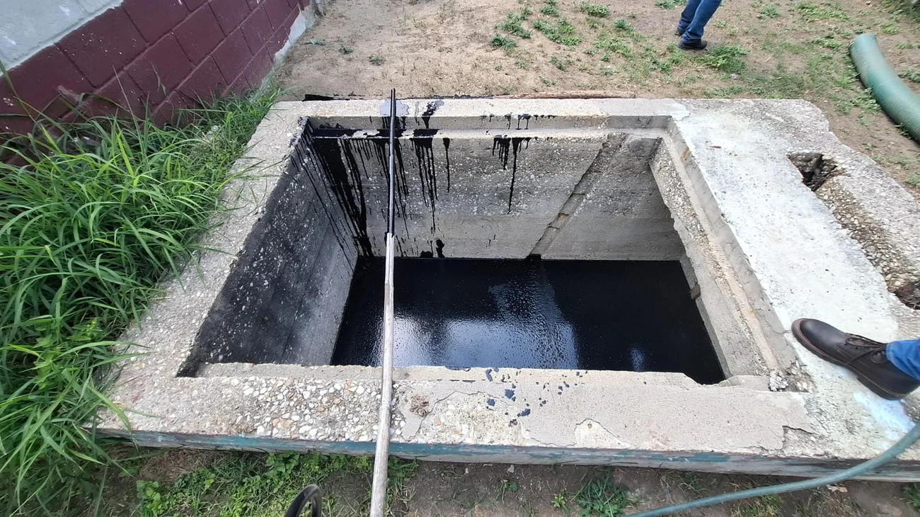 Detectan residuos de petróleo en sistemas de drenaje de Altamira