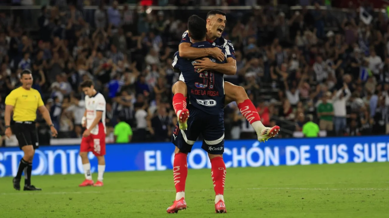 Rayados vence y convence, le gana 3-1 a Chivas