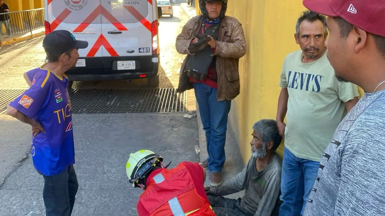 Atropella auto fantasma a sexagenario en centro de Ramos Arizpe