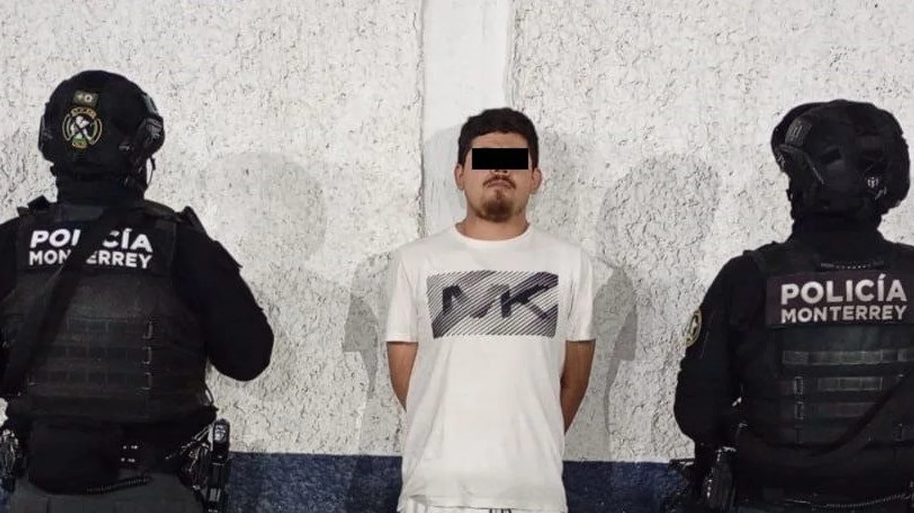 Detienen a joven con arma de fuego y 20 dosis de cocaína