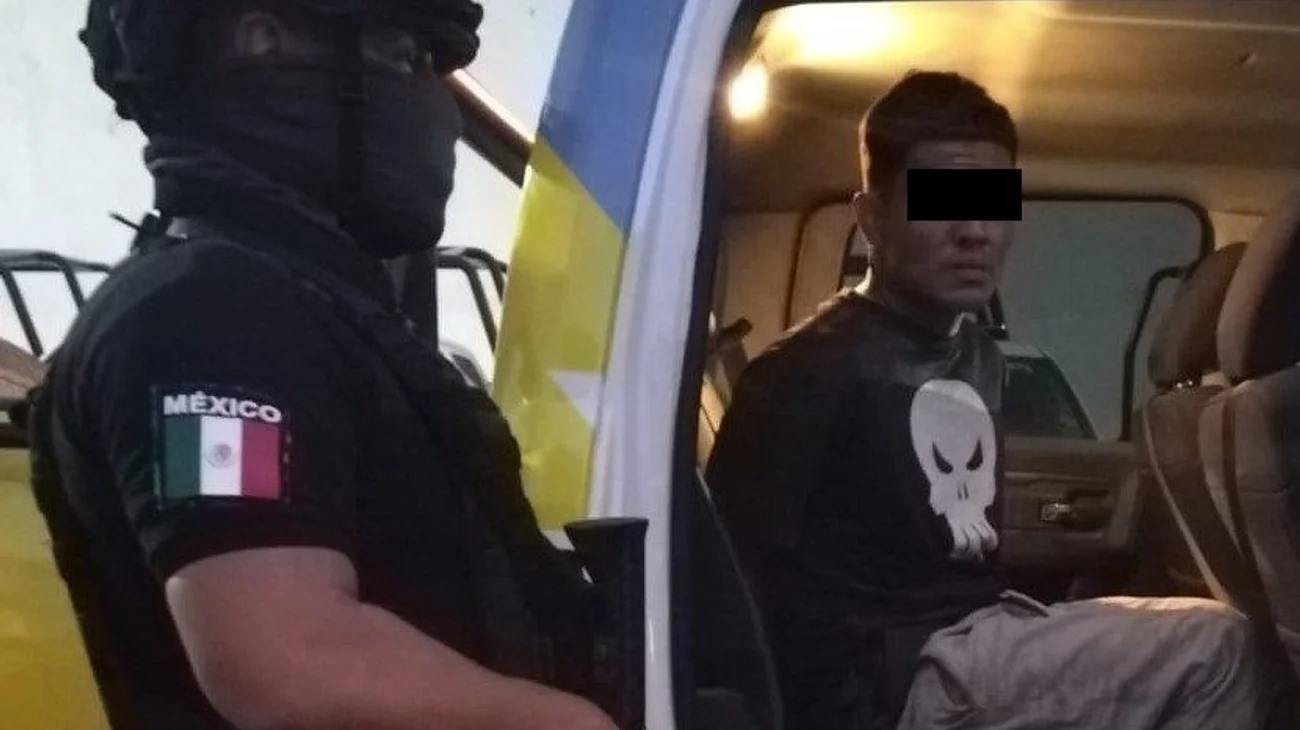 Lo detienen por portar droga; resultó ser un asaltante 