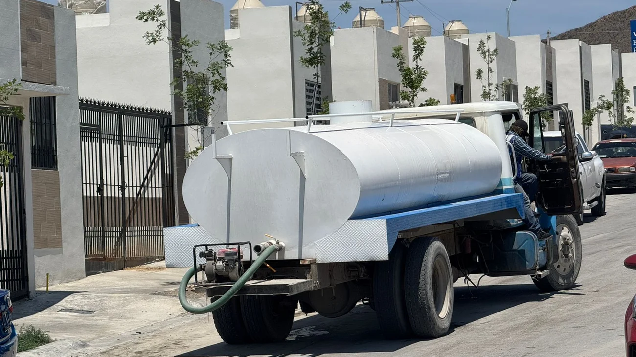 Firman convenio para garantizar abasto de agua