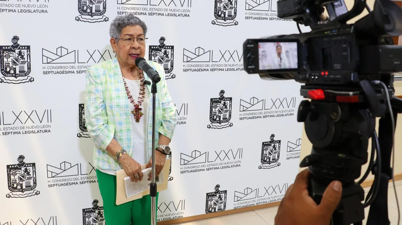 Aprueba Congreso pagar gastos médicos a diputados adultos mayores