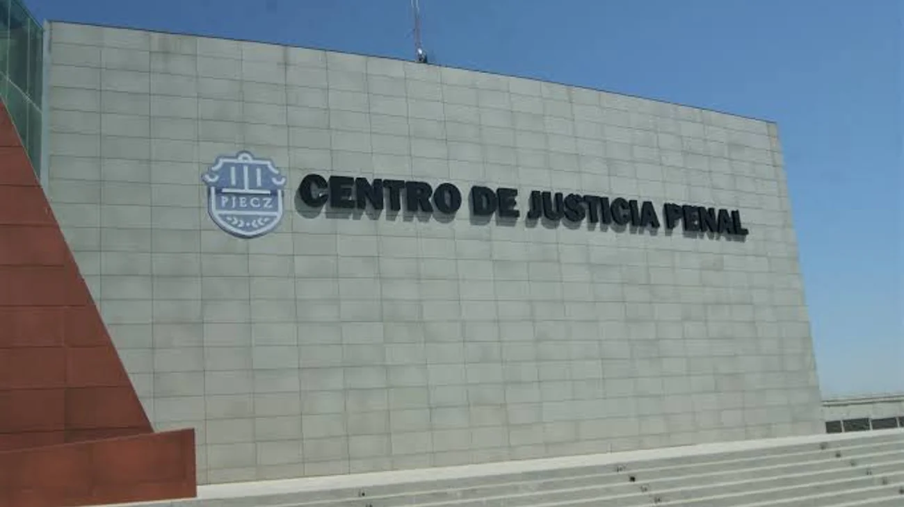 Aún con pruebas brindan a policía del estado prisión preventiva