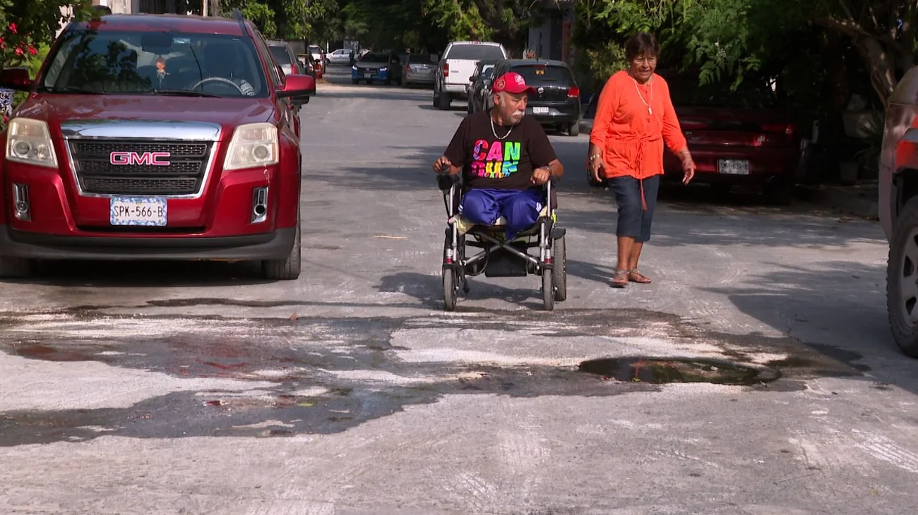 Tienen vecinos de Guadalupe casi un año con fuga de aguas negras