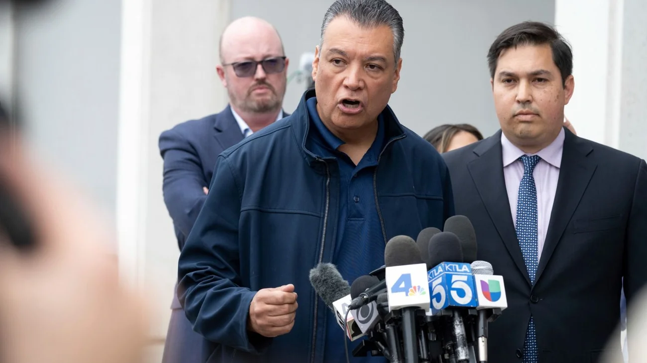 Whats_App_Image_2025_06_12_at_7_40_51_PM_69ae9702e4