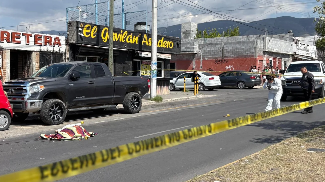 Mujer muere atropellada tras salir a comprar pollo asado