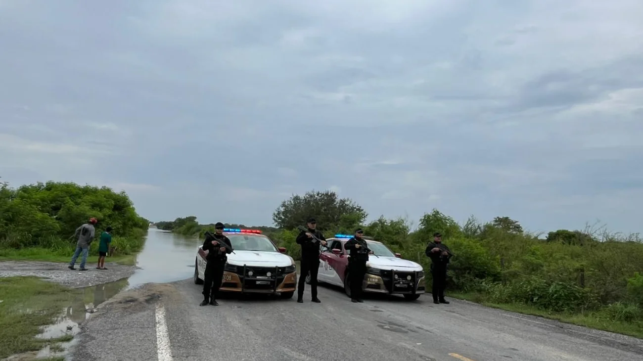 Carreteras en Ciudad Victoria continúan cerradas por inundaciones