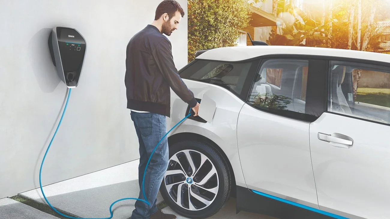 Whats_App_Image_2025_07_08_at_12_50_13_AM_c759e256f7