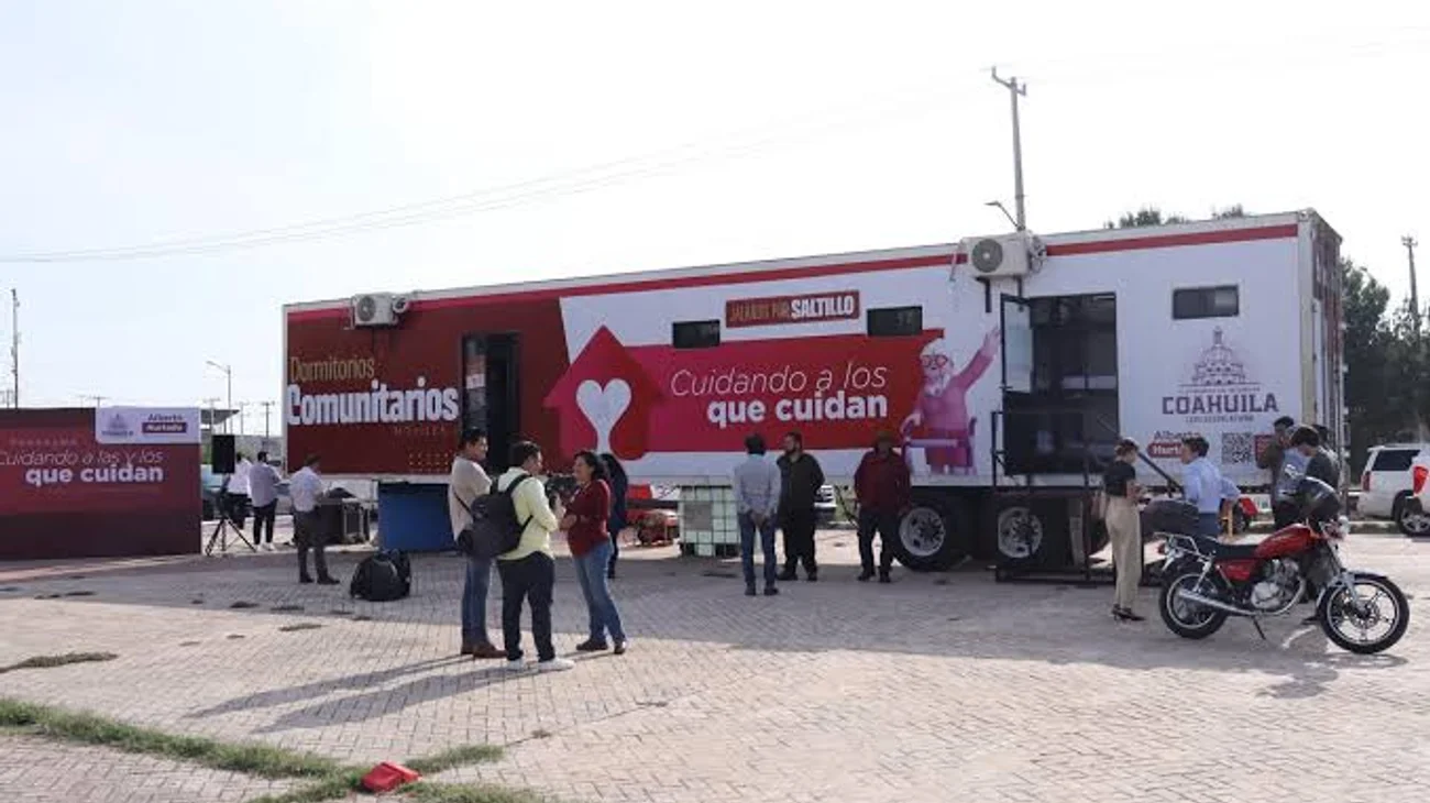 'Dormitorios de la gente' cumple un mes brindando alivio