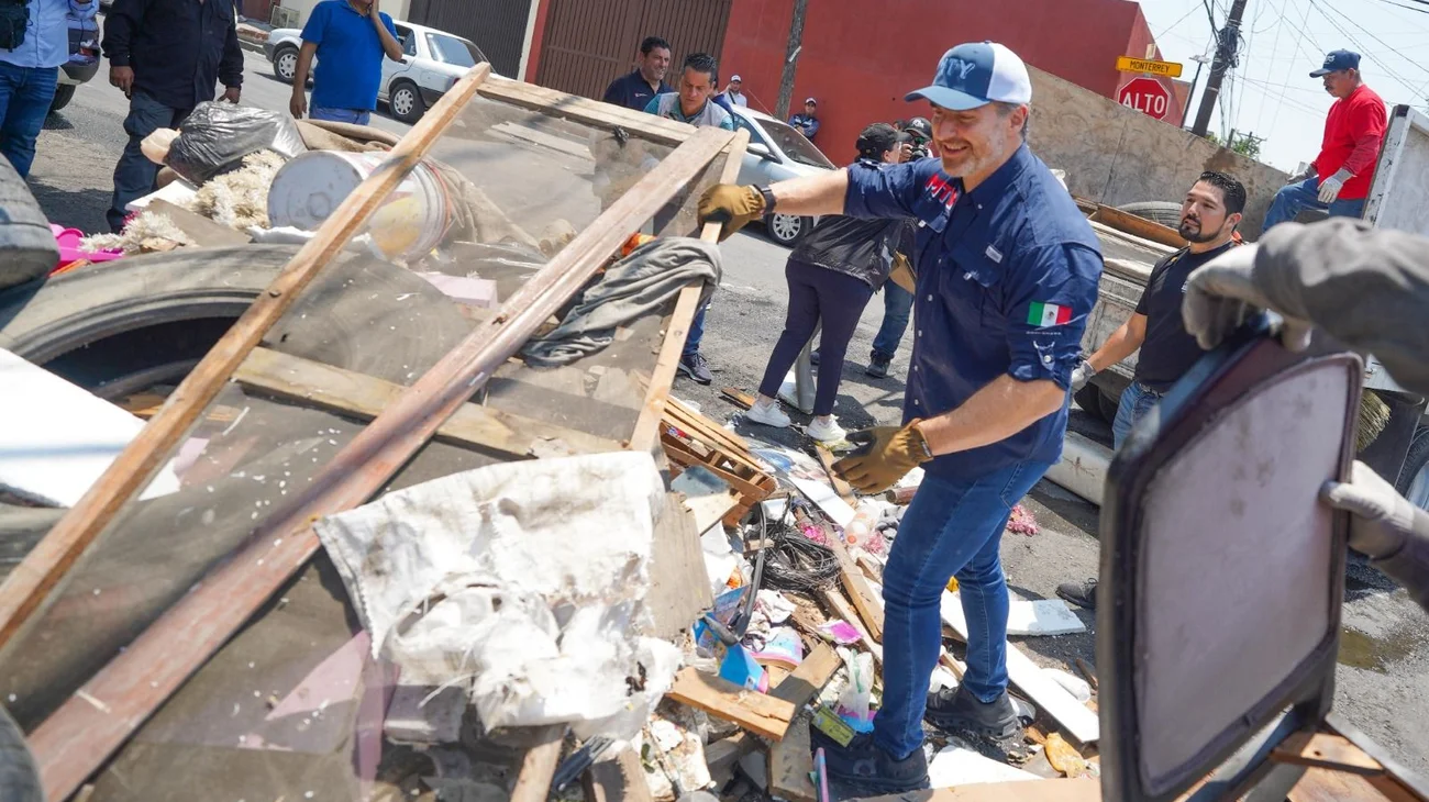 Lleva Adrián de la Garza servicios integrales a la ciudadanía