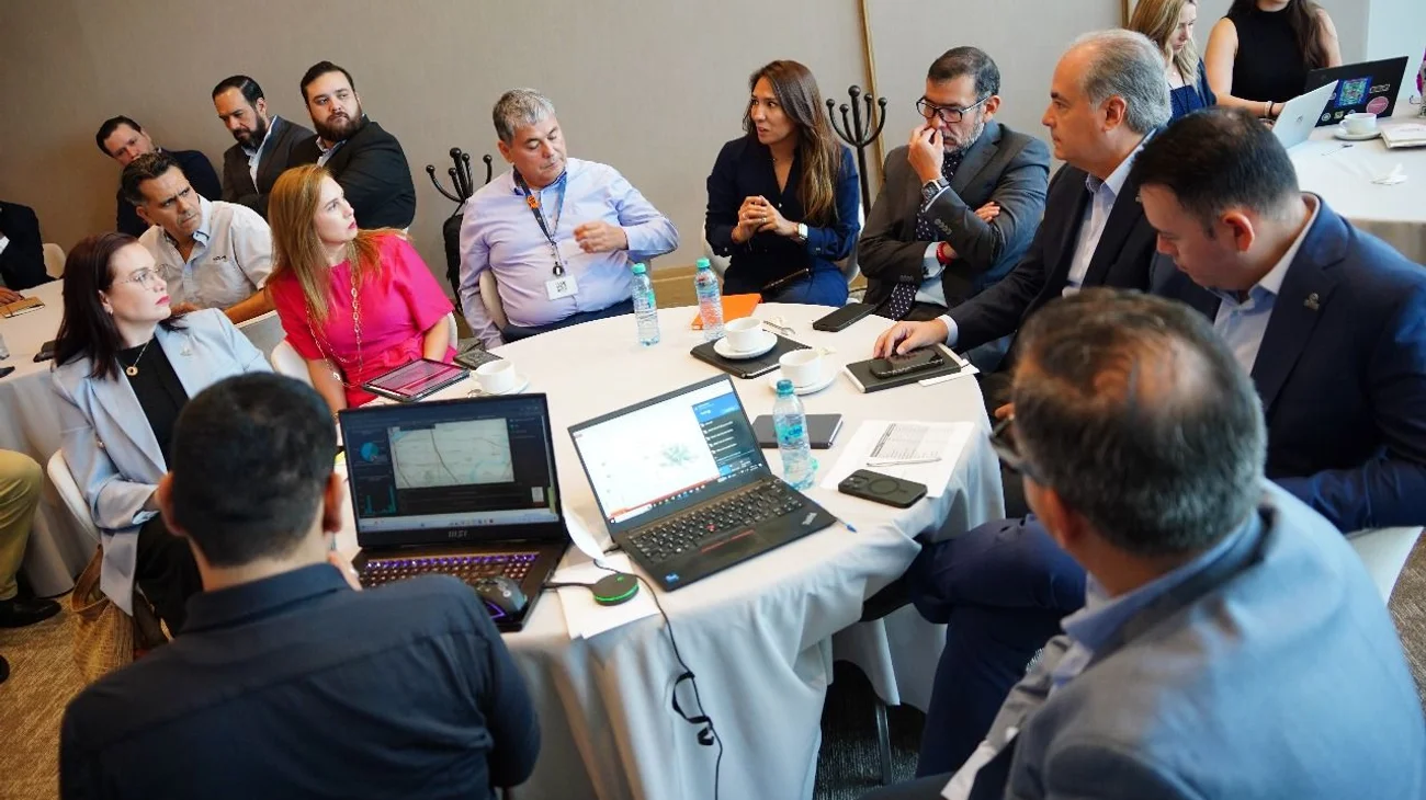 Inician mesas de diálogo para horarios escalonados