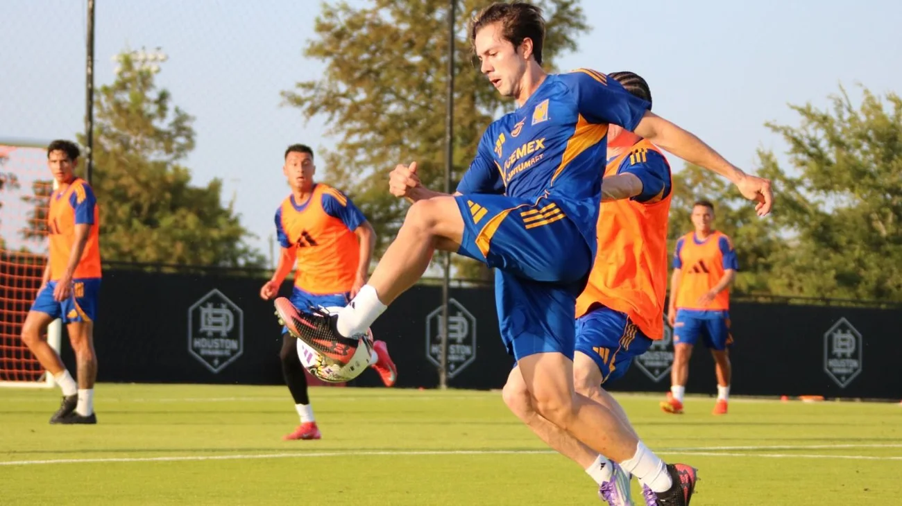 Whats_App_Image_2025_07_29_at_12_29_39_AM_b15aa505f5