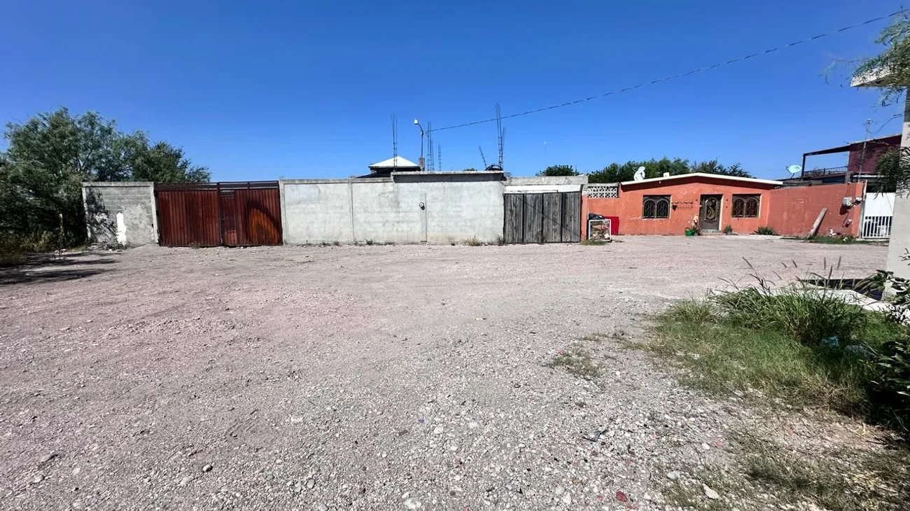 Aseguran 40 kg de marihuana y un rifle en cateo en nueva rosita