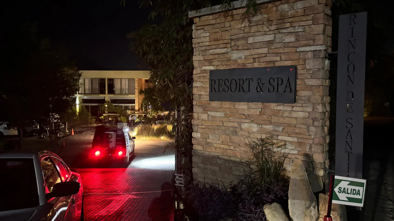 Whats_App_Image_2025_08_04_at_12_04_25_AM_5c1563ebd7