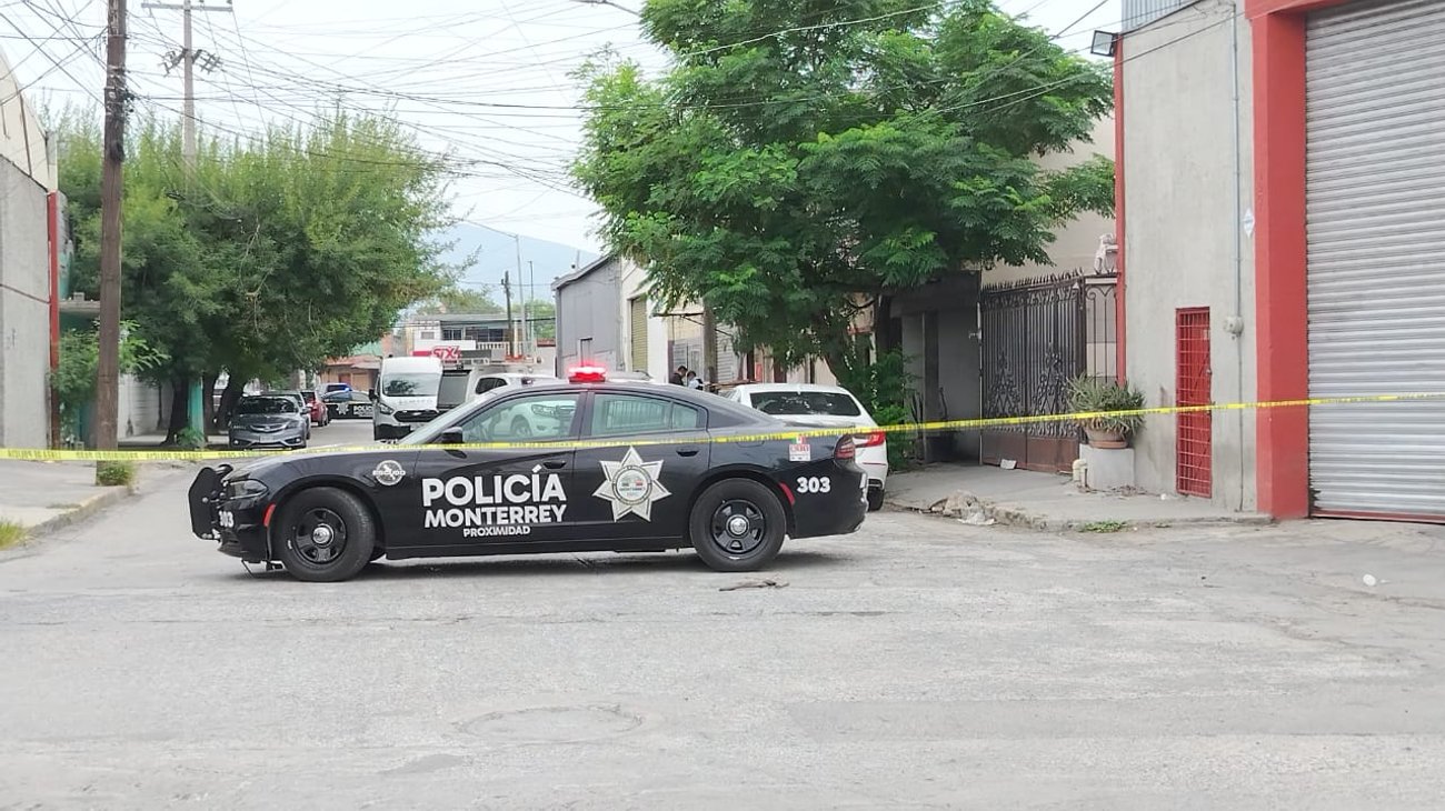 Fallece hombre en vía pública en la colonia Garza Nieto