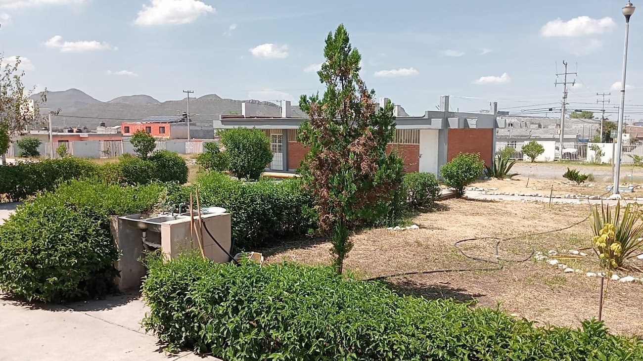 Telebachillerato de colonia Omega listo para el inicio de clases