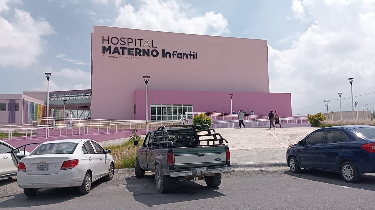 Familia solicita ayuda para pagar deuda hospitalaria en Saltillo