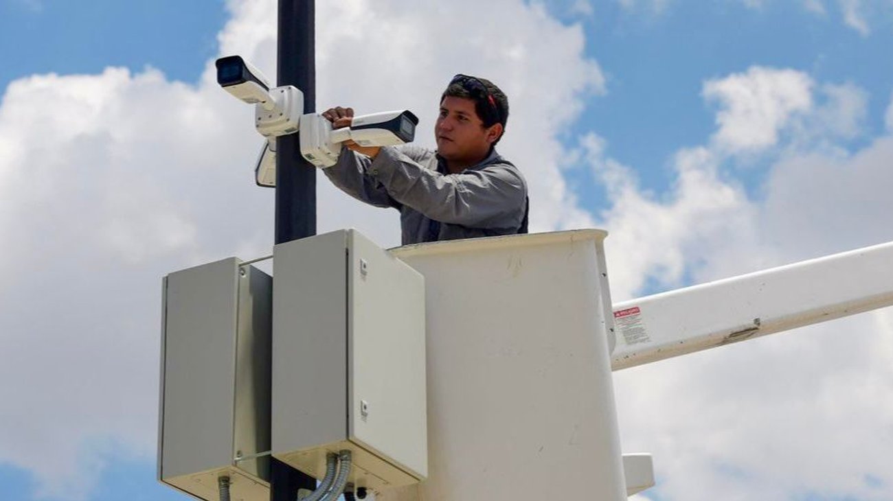 Comienza la instalación de 350 cámaras para el C2 de Ramos Arizpe