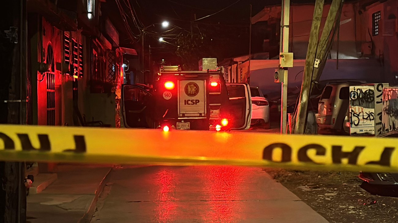 Asesinan a hombre tras persecución en la colonia Felipe Carrillo