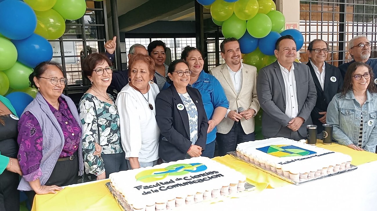 Facultad de Comunicación de Saltillo celebra 45 años