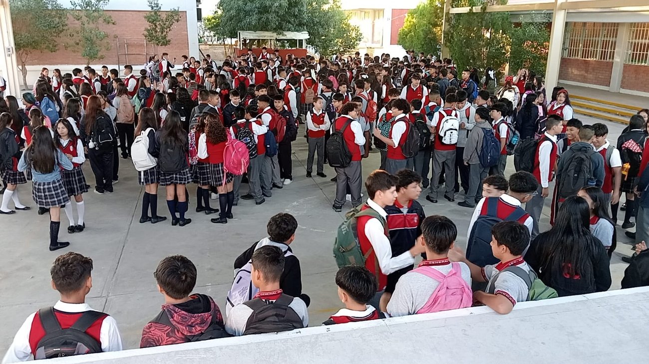 Psicólogas alertan por ansiedad y estrés del primer día de clases