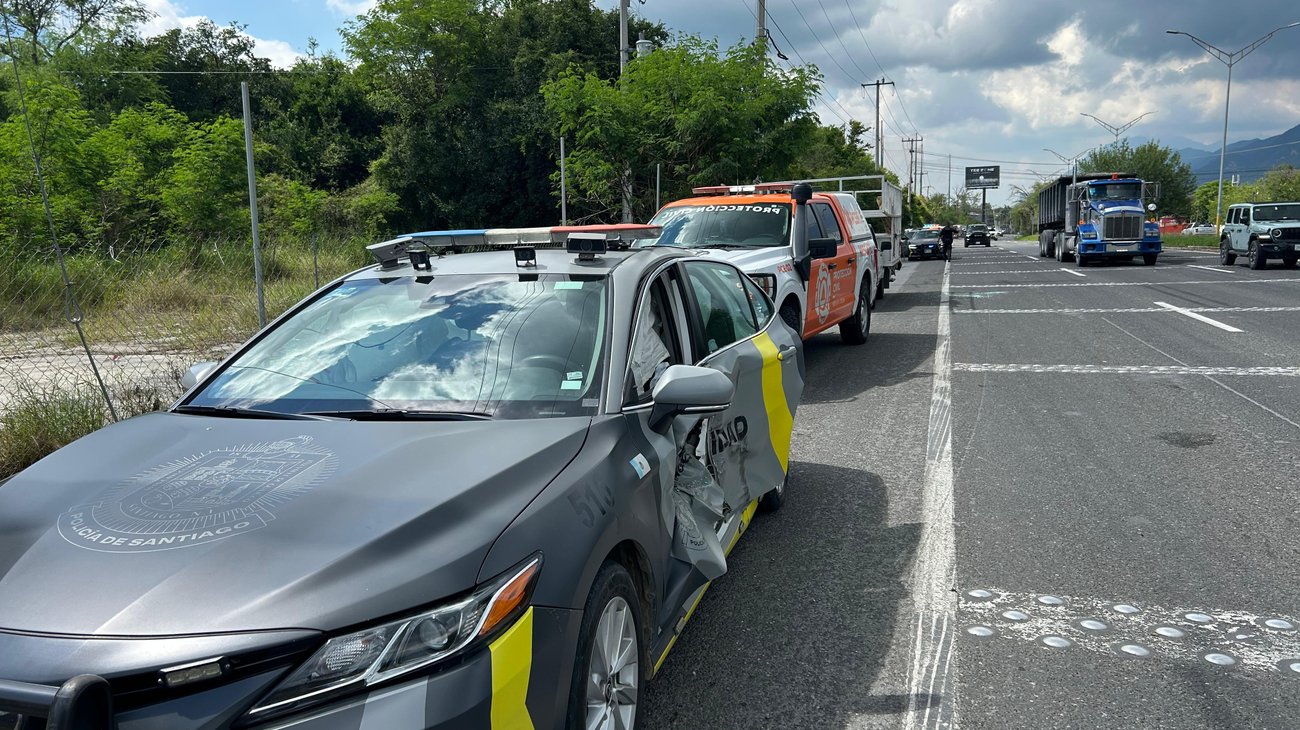 Chocan cuatro vehículos y una patrulla en la Carretera Nacional