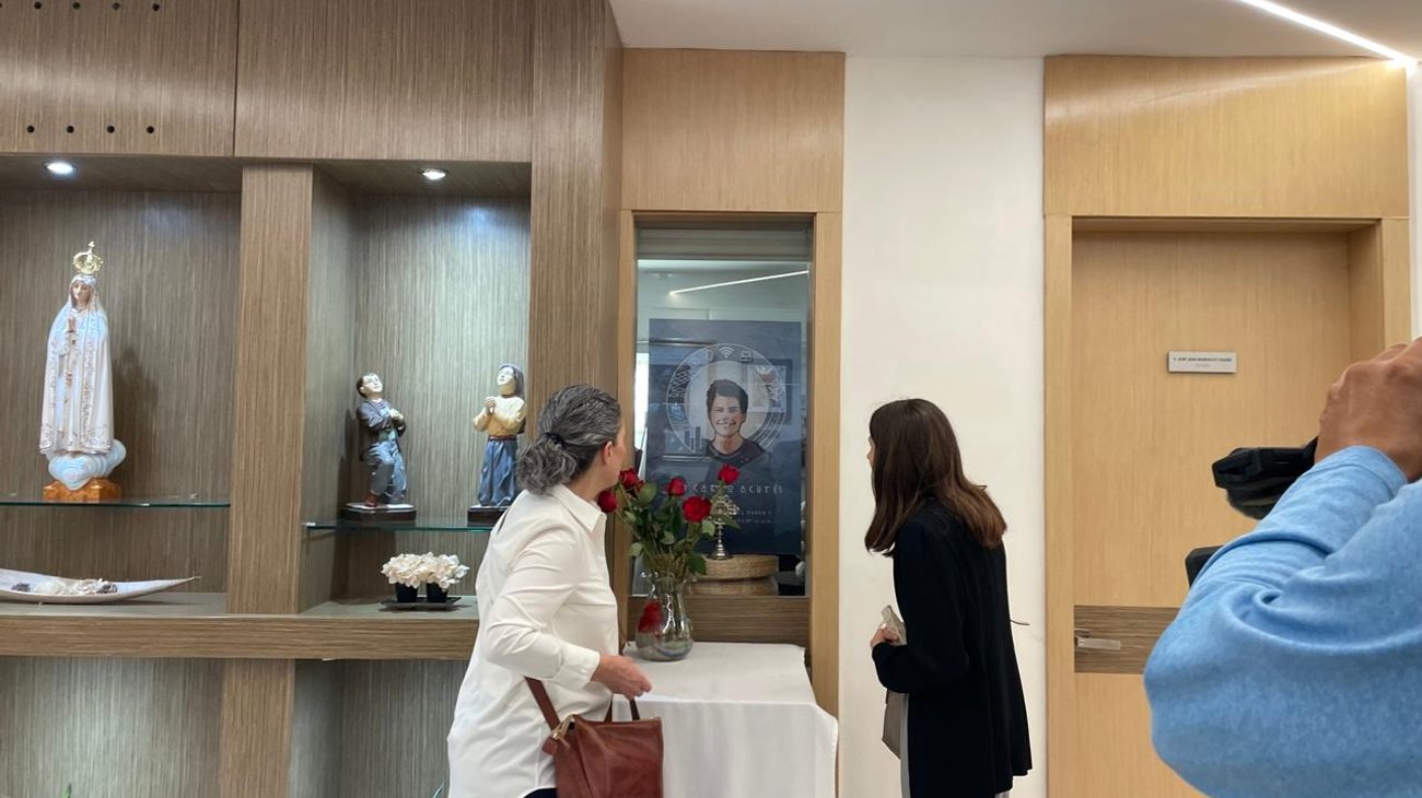 Whats_App_Image_2025_09_10_at_6_00_44_PM_7e95819d23