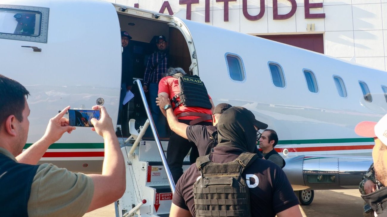 Se retrasa traslado del líder de 'La Barredora' a México