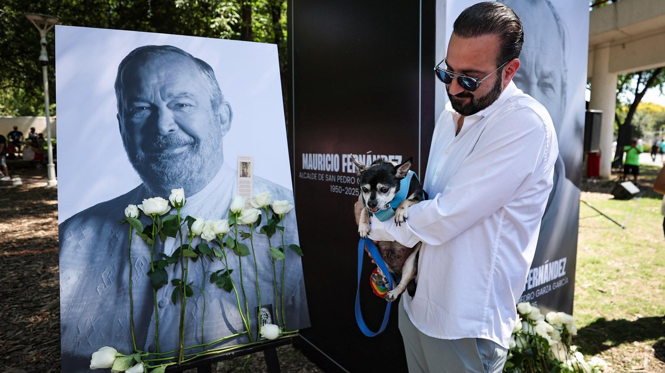 Homenajean a Mauricio Fernández en San Pedro de Pinta