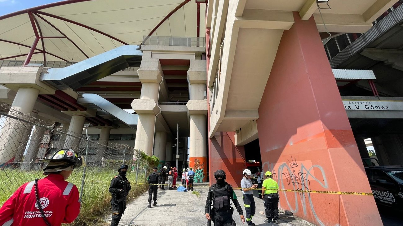 Indagan muerte de hombre que cayó de estación del Metro